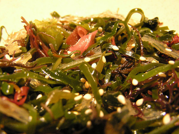 海藻のサラダ